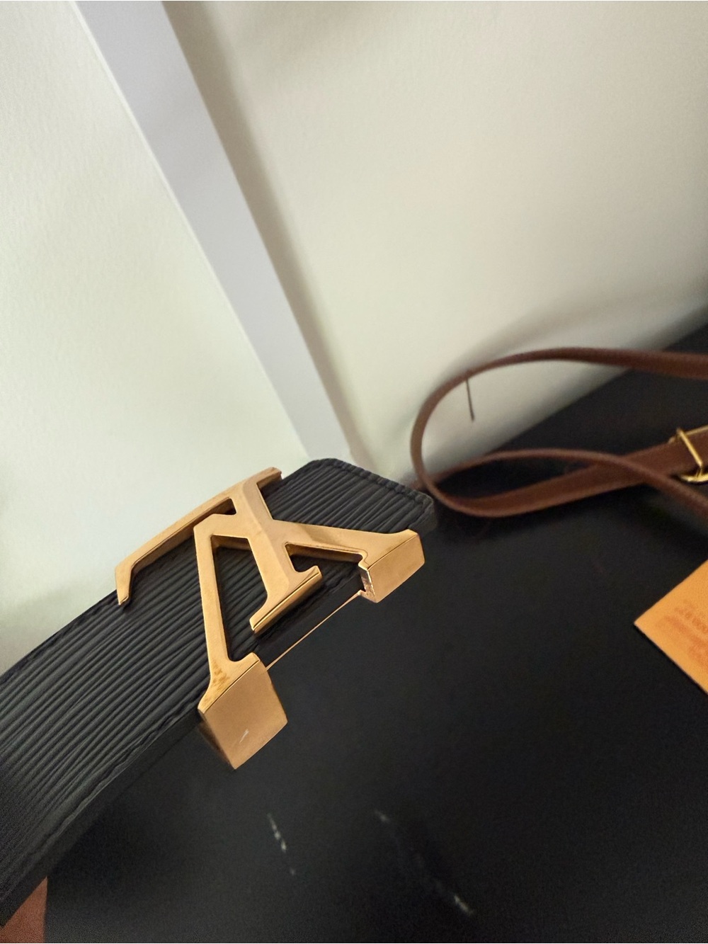 LV Epi Leather LV Initiales Belt Black Gold 40mm - Picture 8 of 11
